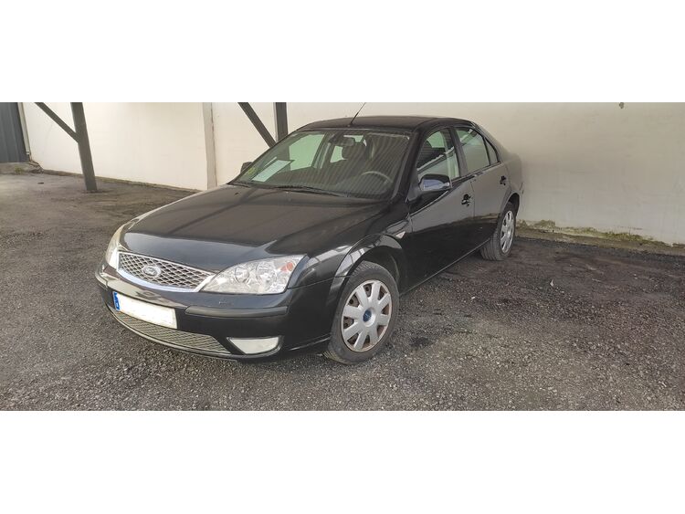Ford Mondeo 2.0D 130 CV foto 2